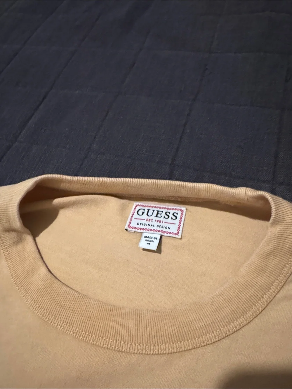 GUESS Men's Short Sleeve Tee - Picture 2 of 4